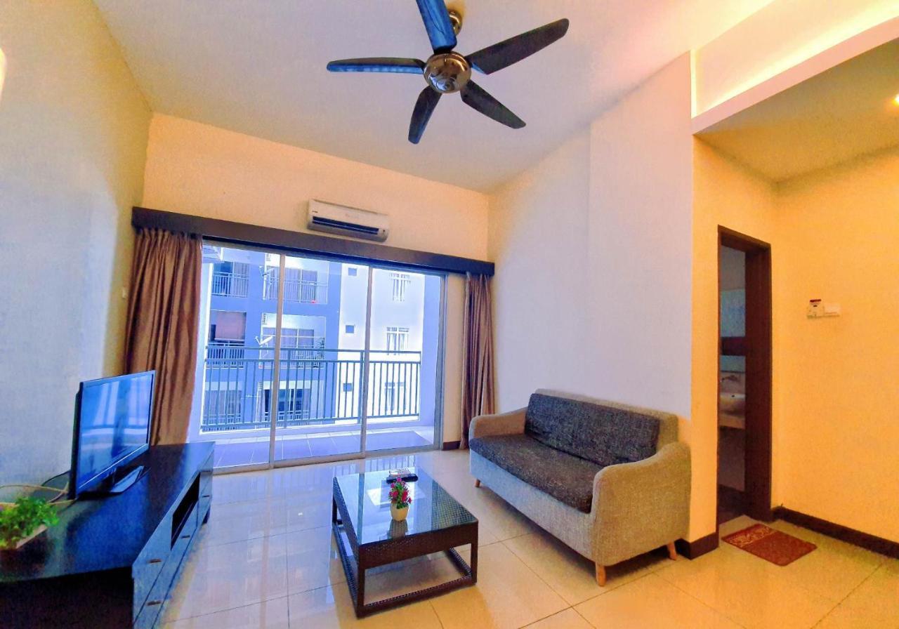 Malacca Top Largest Waterpark Resort - By YouBNB Homestay Melaka Exterior foto